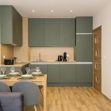 Brand New Modern 1bd Flat In Chayka With Parking Appartement
