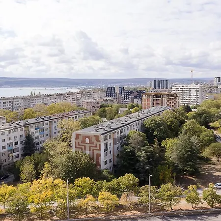 Brand New Modern 1bd Flat With Parking In Chayka By Flat Mаnager Apartament *