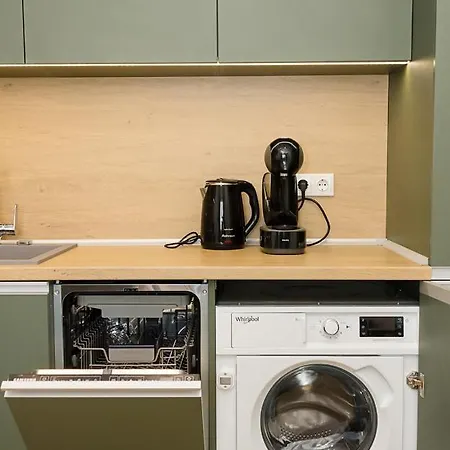 Brand New Modern 1bd Flat With Parking In Chayka By Flat Mаnager Апартаменты